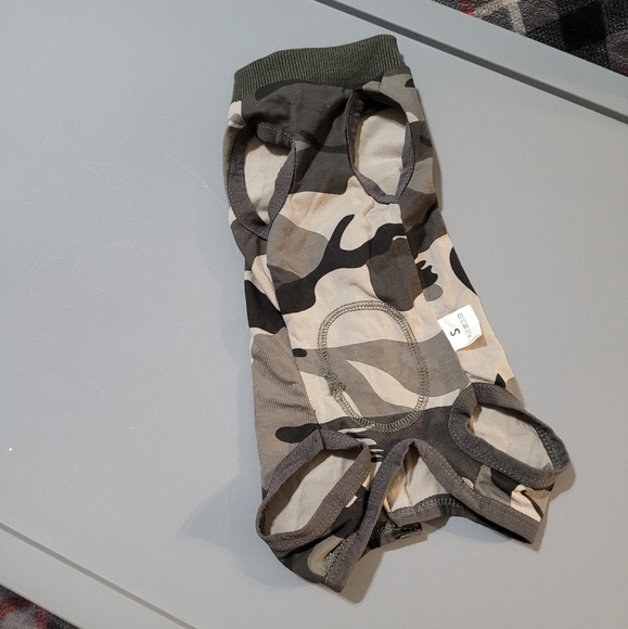 NEW Dog Shirt/PJ's~Camo~Small~Plastic Snaps - Picture 2 of 7